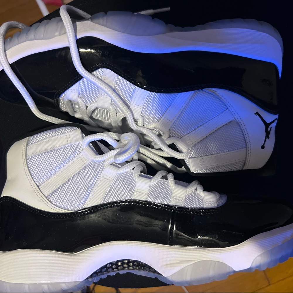 Concord 11s